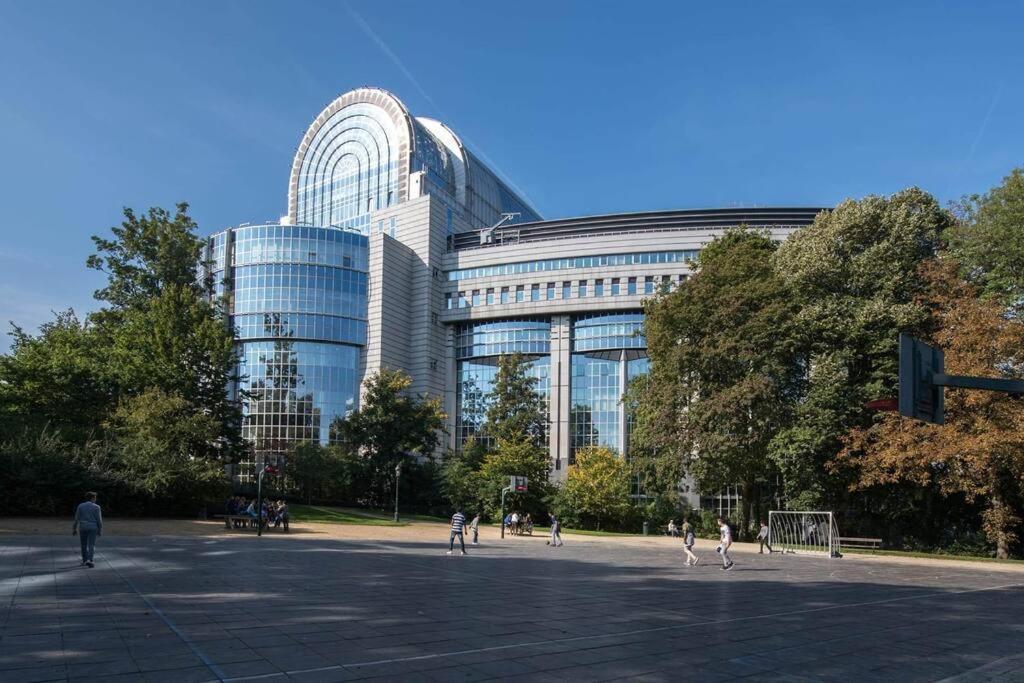 Апартаменты Chez La Baronne Брюссель Экстерьер фото